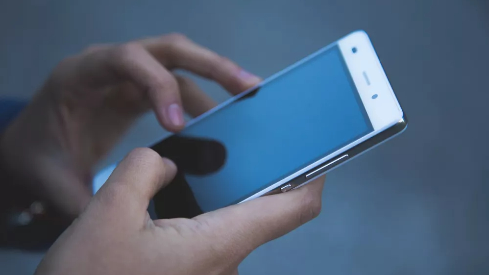 Telefon